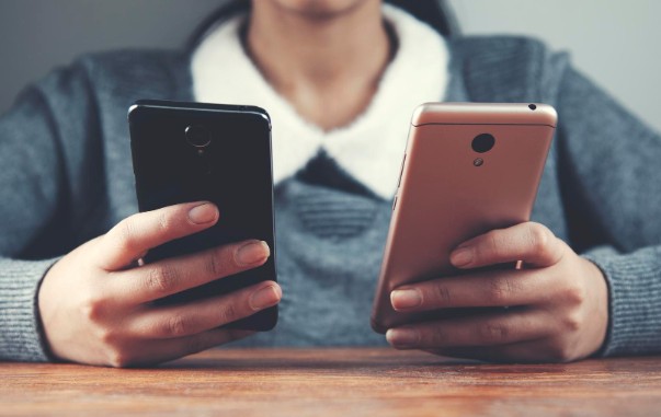 Signs That Your Phone Might Be Linked To Another Device